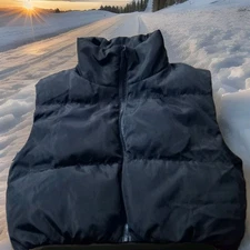 SHEIN Women's EZwear Sleeveless Zipper Front Padded Coat Vest Black Sz Medium.