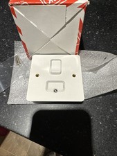 MK K14941 WHIW 13A DP Switched Spur. Metal Edge Range. Porcelain White Finish.