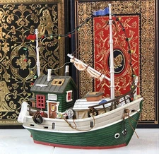 LEMAX ANNIBELLE-TRAWLER - VILLAGE COLLECTION CHRISTMAS VILLAGE -- #44174