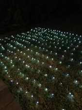 300 LED White Solar Net Christmas Fairy Lights Size 3M x 3M