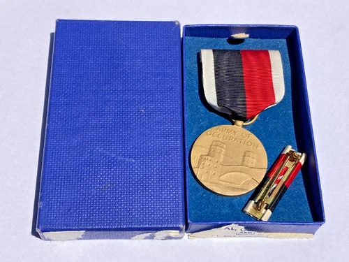 WW2 Original US Army Military Occupation Campaign Medal Award w/ Box