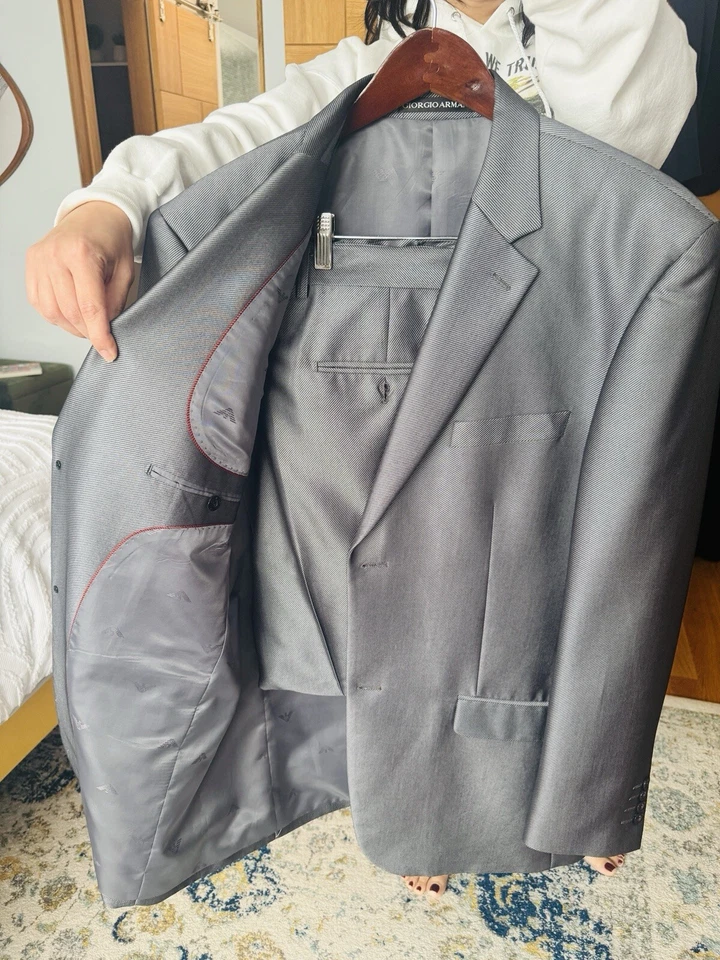 Giorgio Armani Lecollezioni Black Label Grey Silver Sharkskin Coat 58 Pants 42 - Image 2 of 4