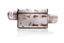 SPINTECH MUFFLER  Super Pro series 2.5" Offset In / Center Out 9333