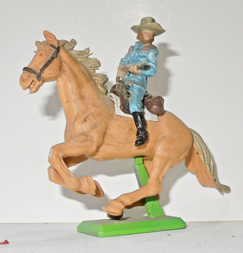 3 BRITAINS DEETAIL & 4 TIMPO TOYS FIGURES - COWBOYS, INDIANS & US CAVALRY - 54mm - Picture 4 of 9