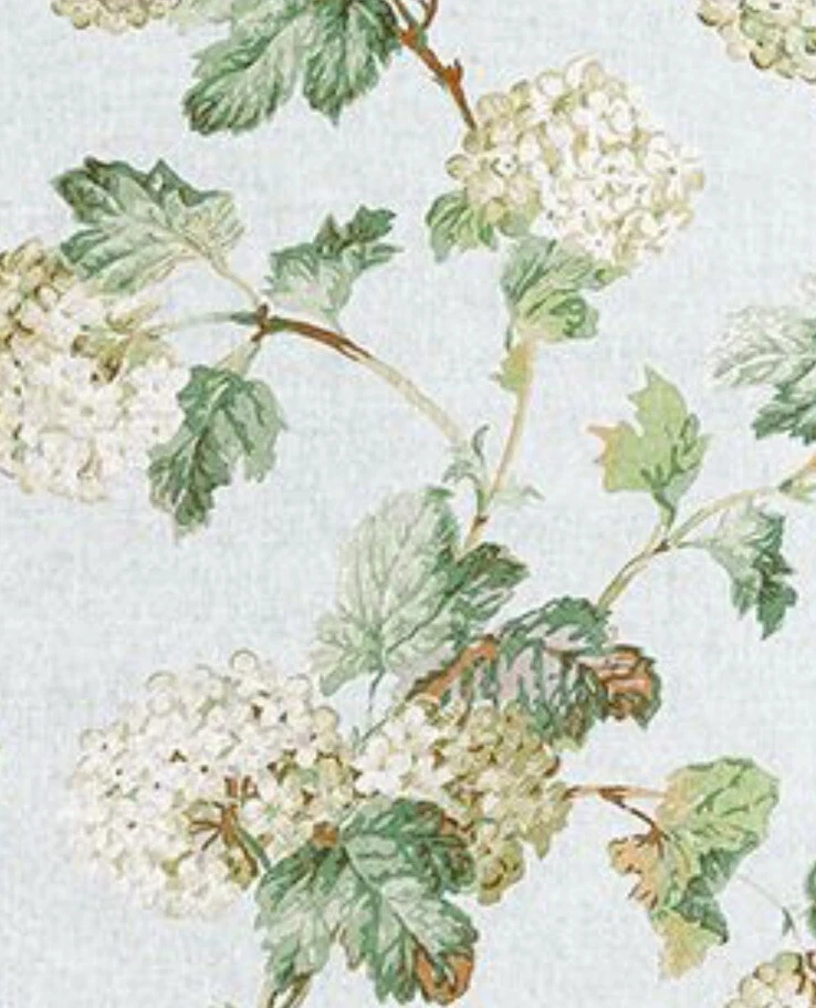 Thibaut/Anna French Curtain Fabric 'SUSSEX HYDRANGEA' 3.5 METRES SOFT BLUE - Image 2 of 4