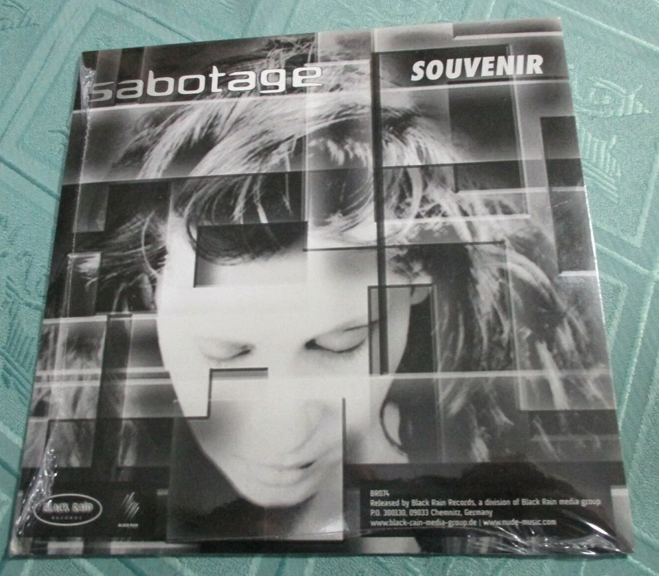NUDE /SABOTAGE (7" 45) SOUVENIR [LTD RED 500 ONLY**2010 *EBM ELECTRO BREAKBEAT]  - Image 2 of 2