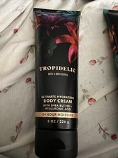 1 Bath  Body Works Tropidelic Body Cream 8 oz Discontinued