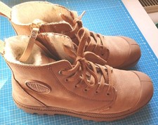 Palladium Winterboots Gr. 39 sandfarben Damen