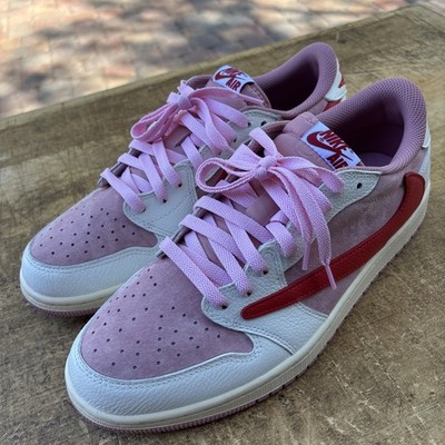 Travis Scott x Air Jordan1 Low OG SP. Men. Size 11. Read