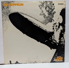 LED ZEPPELIN ● SELF TITLED DEBUT ALBUM S/T FIRST ● ATLANTIC LABEL • EXCELLENT 