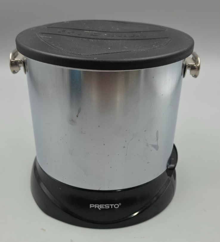 Deep Fried Sign Presto Fry Daddy Elite 4-Cup Electric Deep Fryer 0542610 w/ Cord & Lid ...