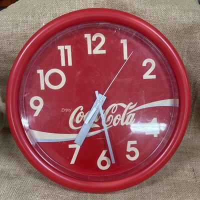 Coca Cola Round Plastic Wall Clock 14  Vintage Untested