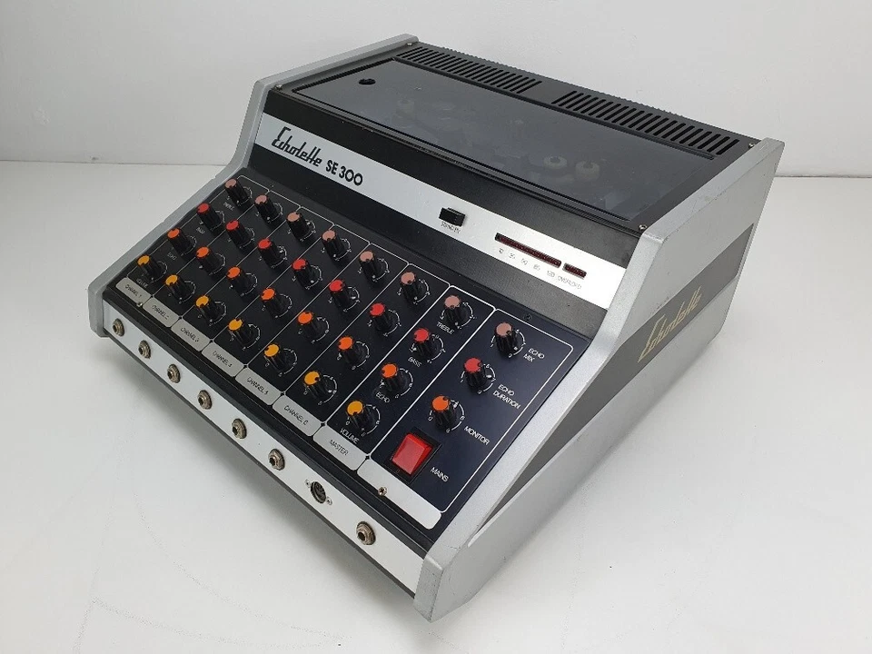 Dynacord SE 300 6 channel mixer with build in tape delay - Image 2 of 4