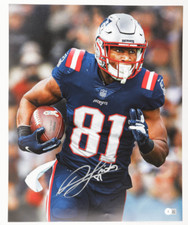 JONNU SMITH Signed New England Patriots 16x20 Photo (Beckett)