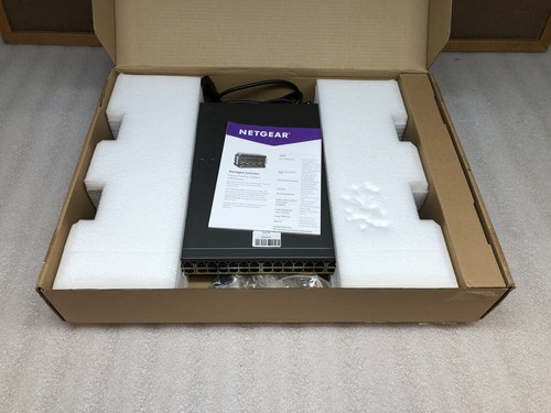 Netgear ProSafe GS752TP Gigabit PoE Smart Ethernet Switch - Afbeelding 2 van 12