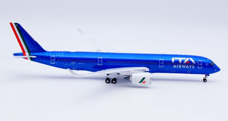 1:200 JC Wings ITA Airways Airbus A350-900XWB EI-IFF Diecast
