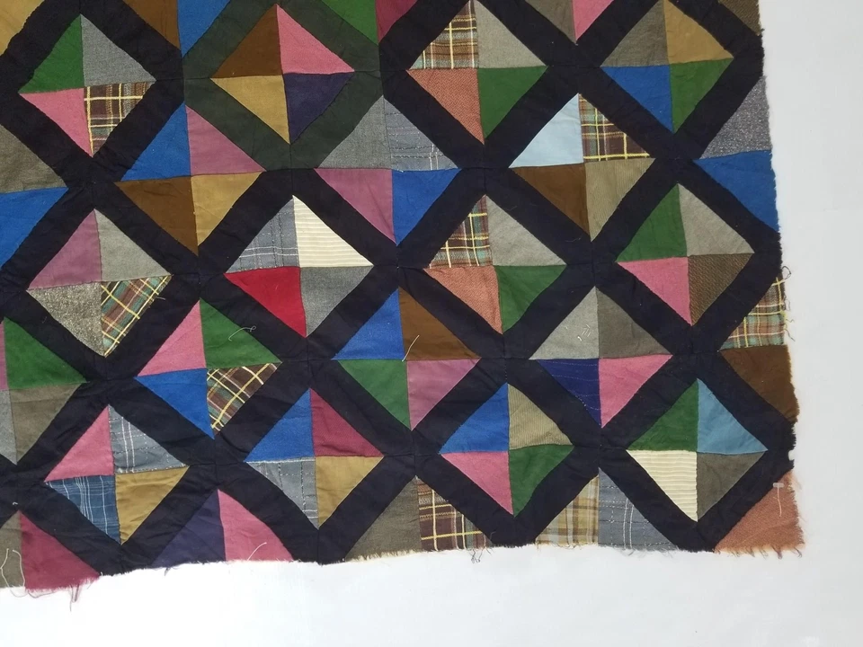 Vintage Handstitched Patchwork Multicoloured Triangle Pattern Quilt 183x182cm Foto 4 de 4