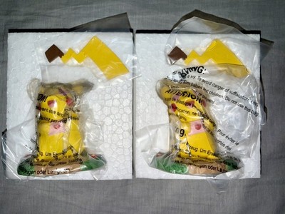 Pikachu Moods: Love Struck Figure Pokémon Center PikaChu Love Letter