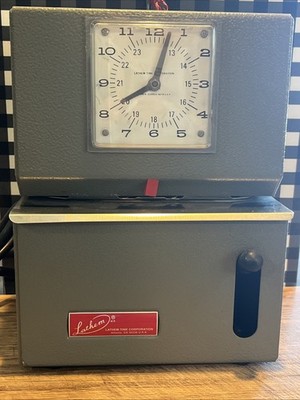 Vintage Lathem Model 2121 Punch Time Clock Recorder With Key