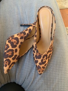 anne michelle leopard heels