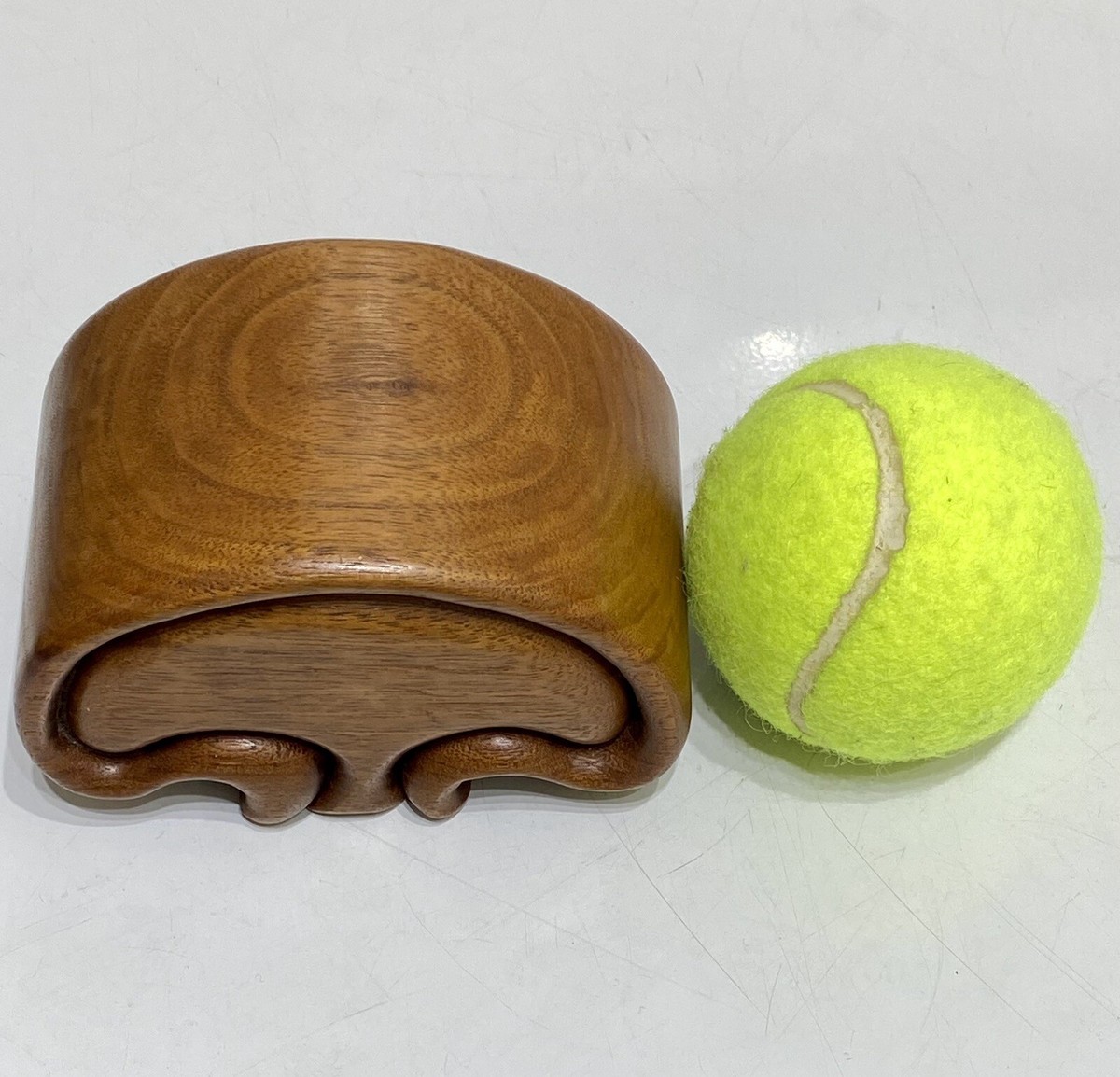 VINTAGE FRED MARILYN BUSS FRENCH WALNUT WOOD WOODEN TREE LOGO BOX