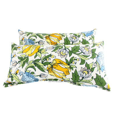 Set of 2 Vintage Floral 100%Polyester Outdoor Rectangle Lumbar Pillows 10'' x 19''