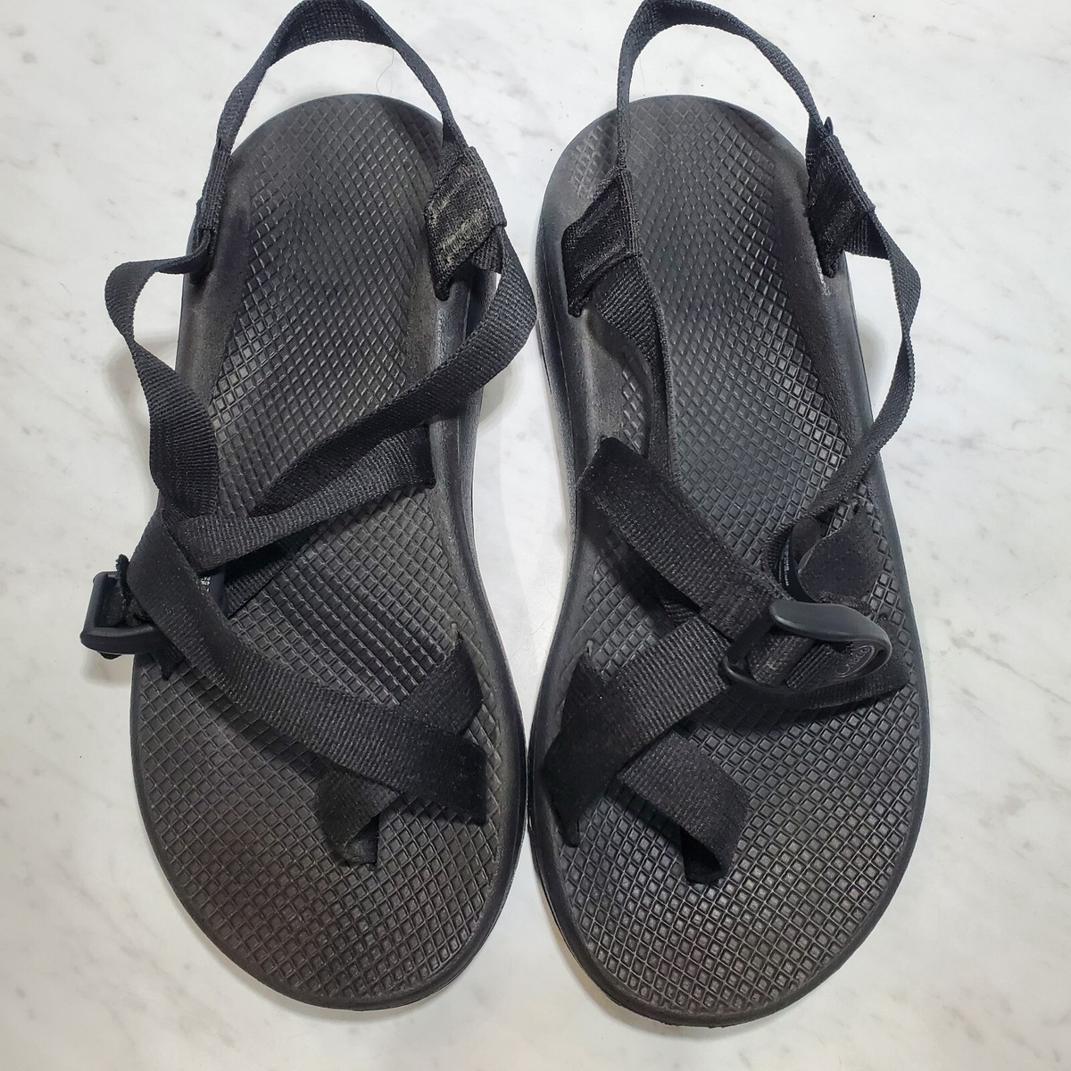 Chacos Z toe loop vibram soles, black, men’s size 10, EUC hiking camping outdoor Chaco Men main image 2