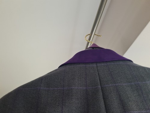 Souster and Hicks WOBURN 3 Peice Suit, Tailored Sizing In Description. - Picture 6 of 24
