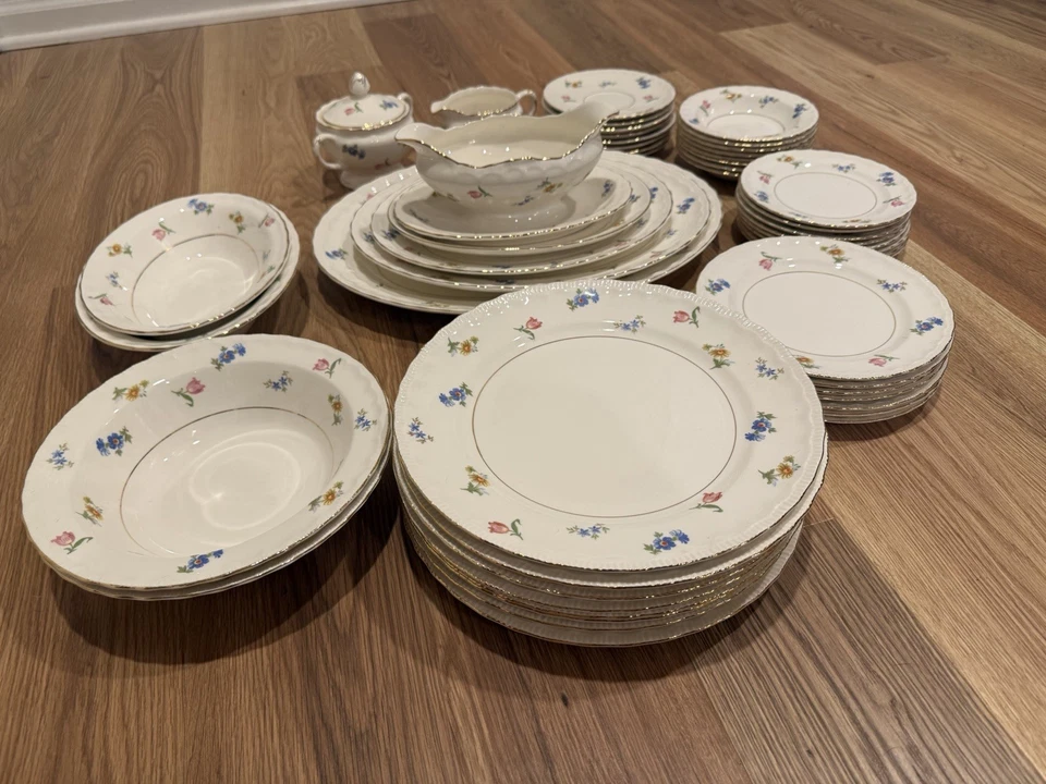 Pope Gossar Revere Vintage China 57 Piece Set Plates Bowls Cups - Image 2 of 4