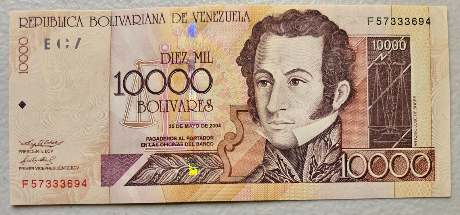 Venezuela 10,000 Bolivares 2004 Unc