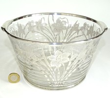 ATTRACTIVE FLORAL DESIGN STERLING SILVER & GLASS FRUIT / SERVING BOWL