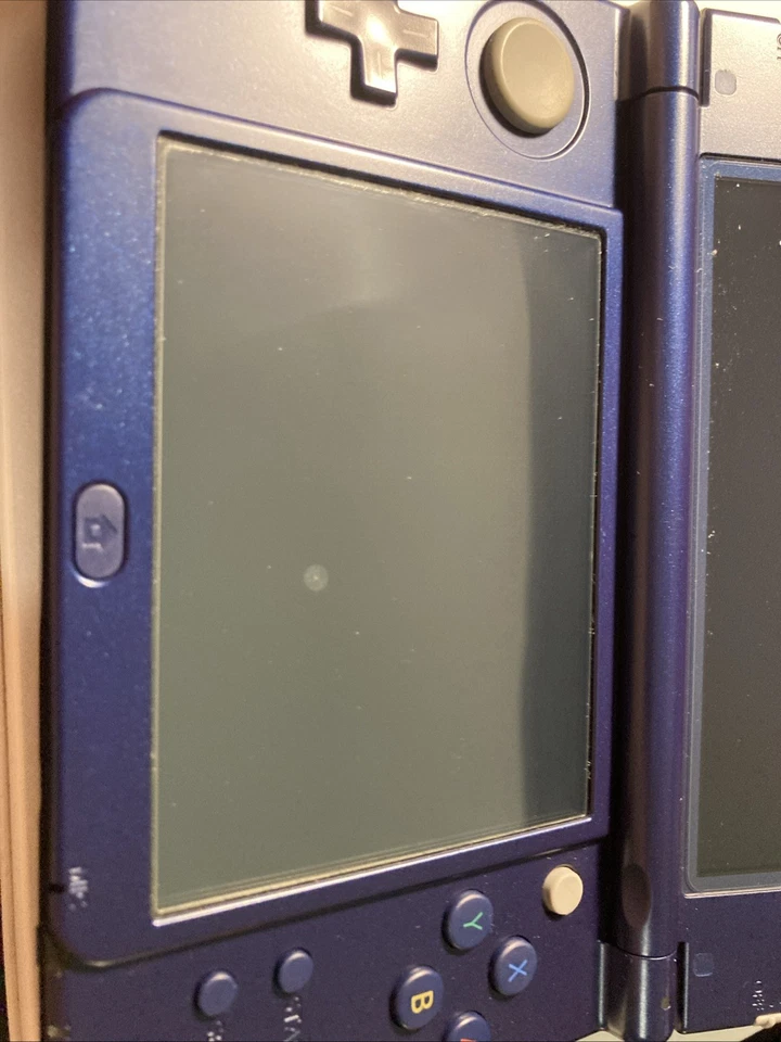 Nueva consola portátil Nintendo 3ds XL Galaxy Edition; ver descripción para más detalles Foto 4 de 4