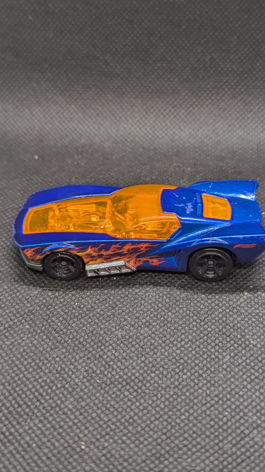 2011 Hot Wheels Hammerhead New Models Blue Orange Flames Loose