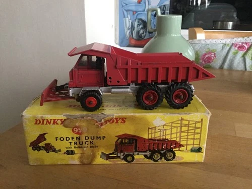 DINKY 959 FODEN DUMP TRUCK WITH BULLDOZER BLADE - ORIGINAL VINTAGE BOXED MODEL