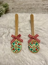 GINGERBREAD Themed Wooden Spoons Tiered Tray ...