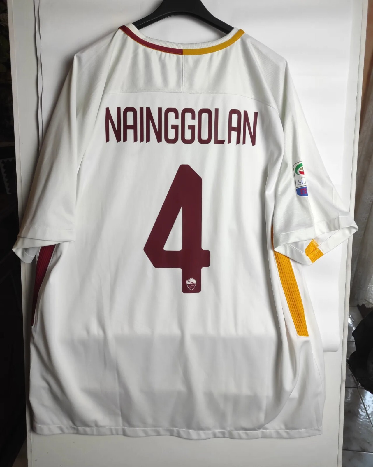 Foto 2 di 9