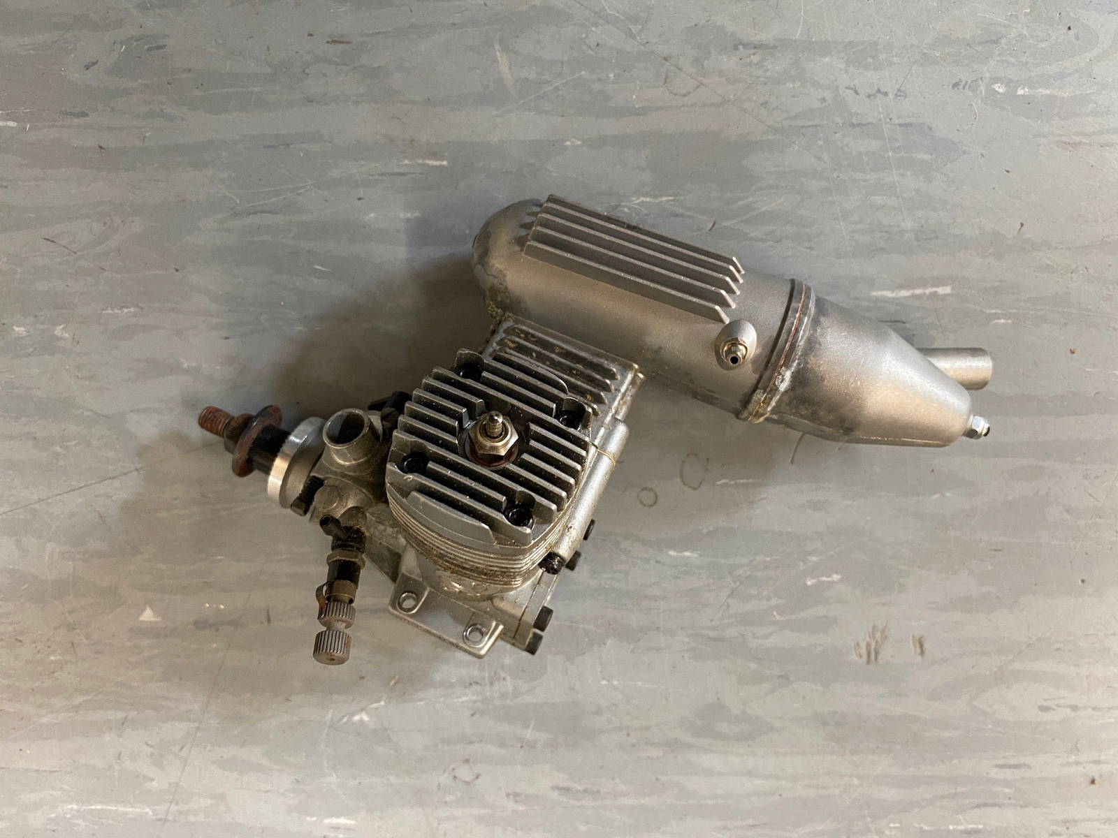 Second Hand Thunder Tiger GP 42 glow Engine (BOX 63)