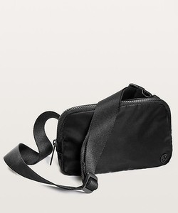 lululemon black fanny pack