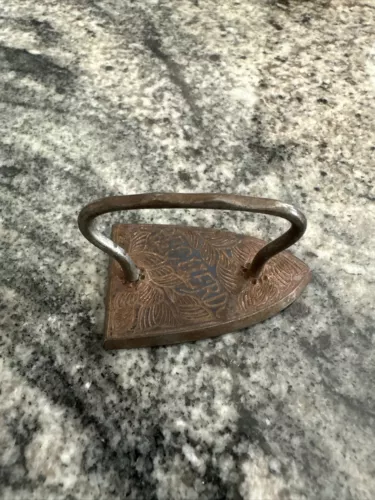 Antique Mexican Amozoc Iron forged Sad Clothing Engraving “Recuerdo" 2”