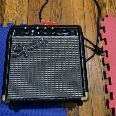 Genuine Fender Squier Frontman GUITAR AMPLIFIER 10 Watt G10 Combo Practice Amp