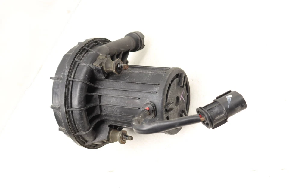 BMW 330I 2003-2005 - Bomba de aire secundaria 7506210 Foto 2 de 4