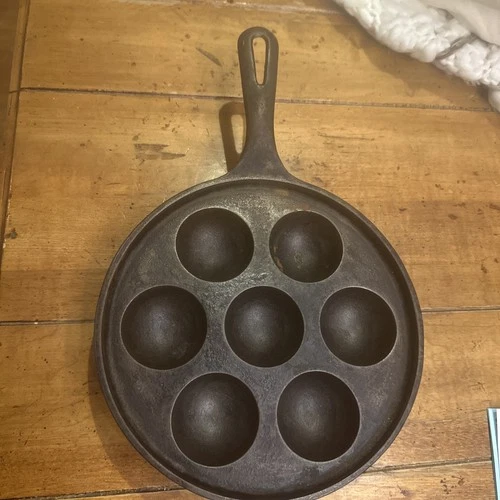 Vintage Griswold 962 Cast Iron Aebleskiver Danish Cake Pan Egg Poacher US