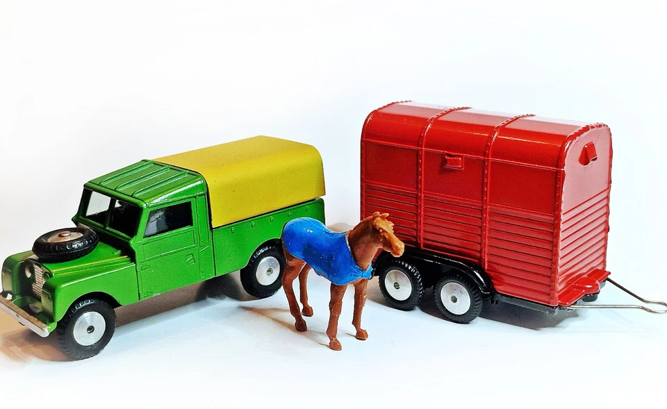Corgi Toys Geschenk Set 2  - Land Rover und Pony Trailer  -  inklusive Repro Box - Bild 4 von 4