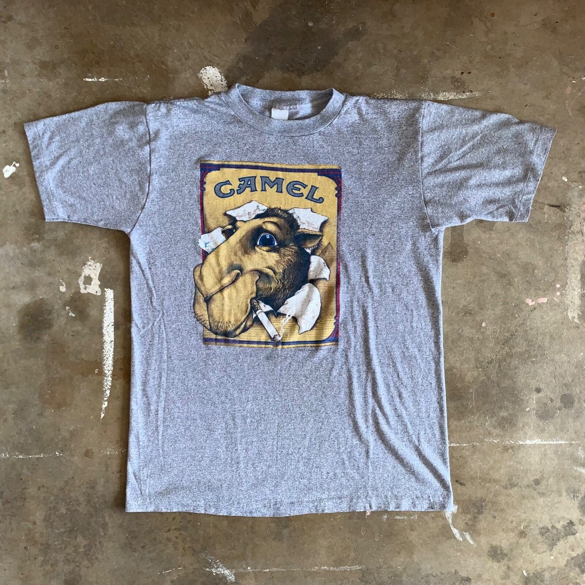 80s VINTAGE CAMEL CIGARETTES T-SHIRT MEN SZ M HEATHER GRAY TRI