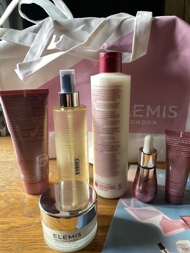 Elemis 6 Piece Pro-Collagen Rose Nourish & Glow Collection, NEW , RRP £ 240 - Picture 6 of 6