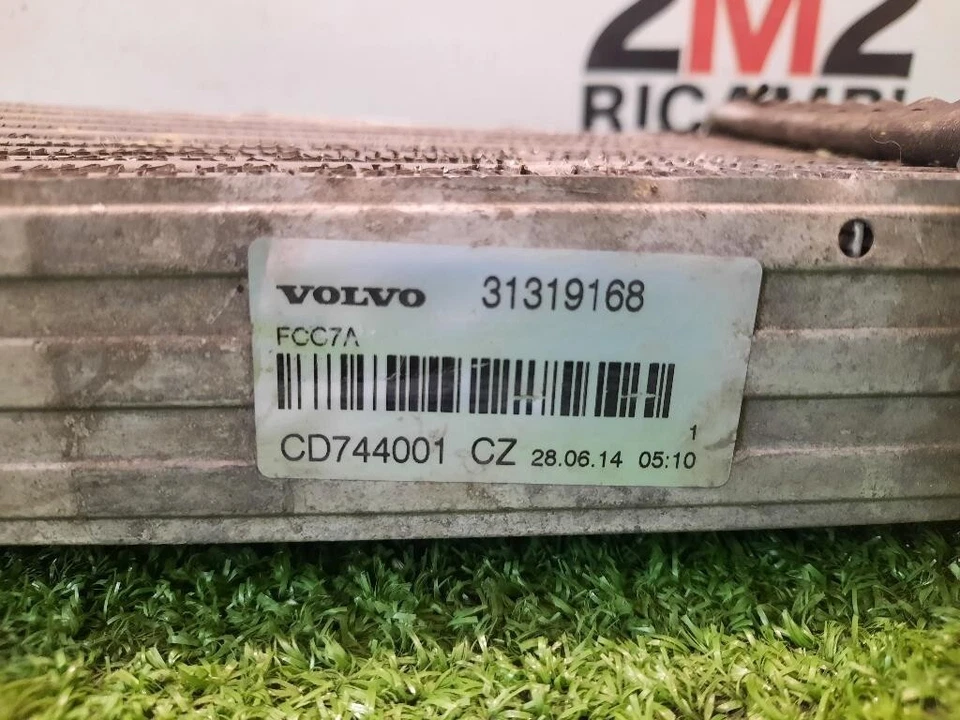 Ladeluftkühler Für VOLVO V40 Serie 31319168 Diesel 1560 (12 > 15) Foto 2 de 3