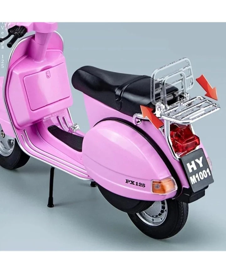 Vespa Scale Alloy Classic Leisure die-cast Metal Simulation Sound and Light - Image 2 of 4
