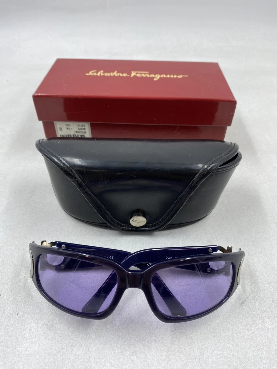 Salvatore Ferragamo Aviator Sunglasses with Purple Frame with Case and Cloth Amazon.com: Ferragamo Women main image 4