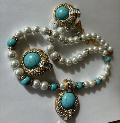 Turquoise Gold and Zircon Pearl Vintage Set Pendant Necklace and Earrings