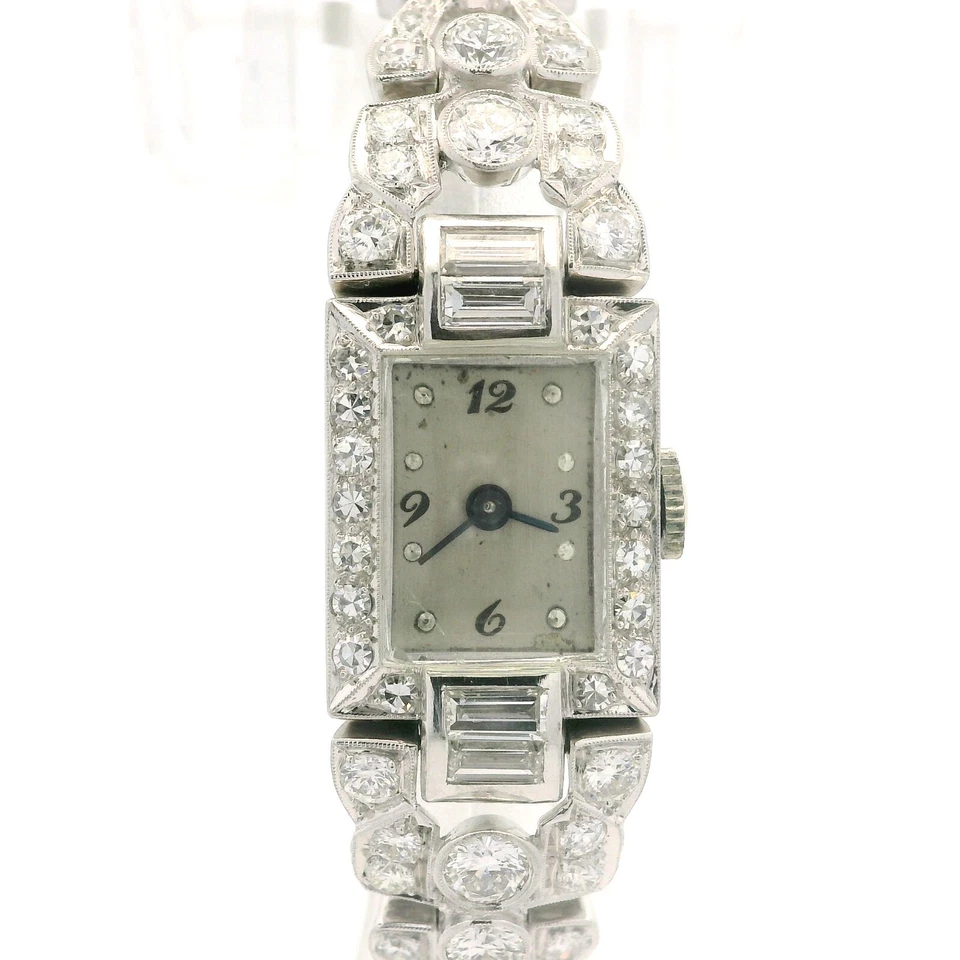 Antiguo reloj pulsera de platino antiguo redondo y corte baguette diamante elegante Foto 2 de 4